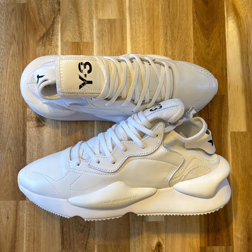 Y-3 White Minimalist Sneakers for Everyday Wear